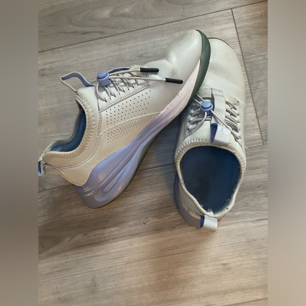 Cloves Shoes Grey Matter Women’s Size 8.5